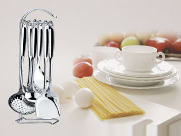 不锈钢厨具套装 品质生活的优质选择