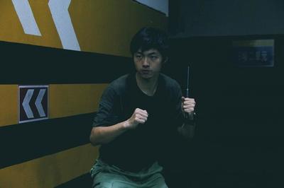 谁曾仗剑走天涯，而今甩棍闯天下——ALPHAONECP 12机械甩棍体验